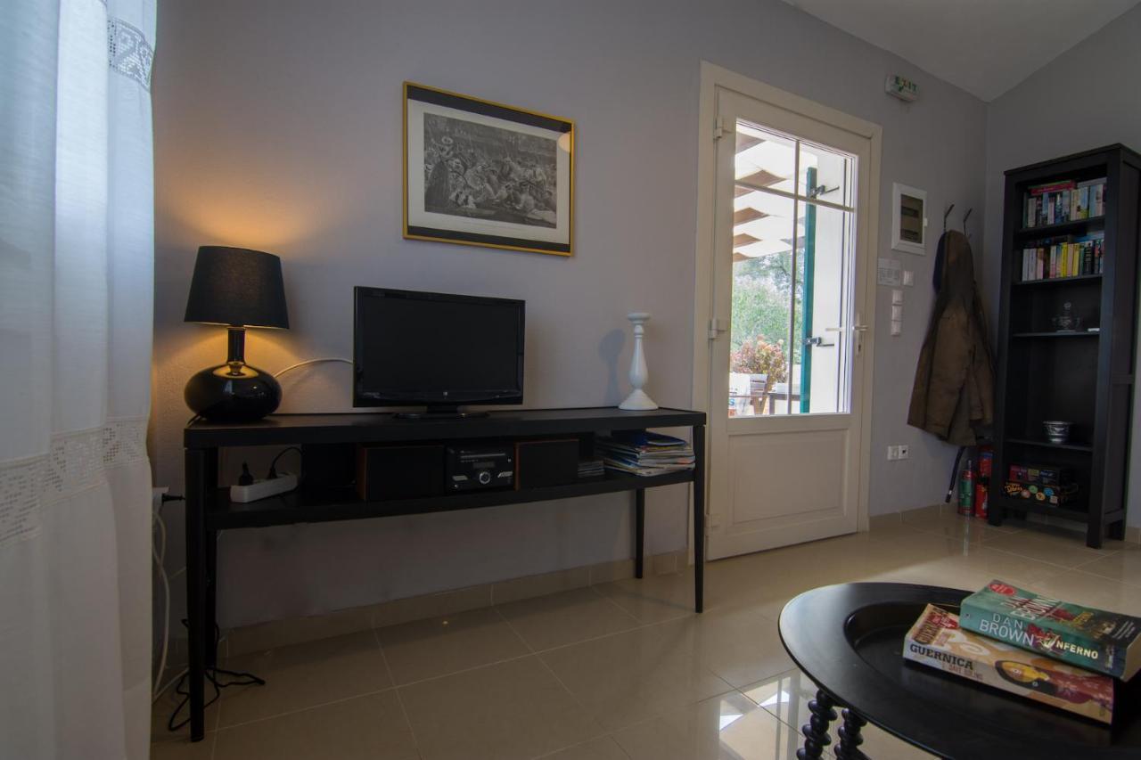 Villa Elaia Suites & Apartments No.1 Gaios Exteriör bild