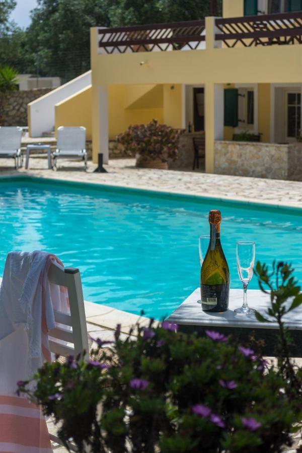 Villa Elaia Suites & Apartments No.1 Gaios Exteriör bild