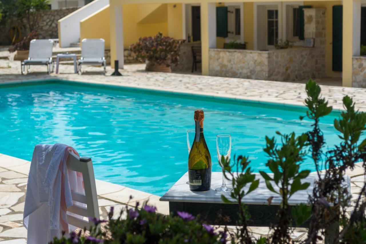Villa Elaia Suites & Apartments No.1 Gaios Exteriör bild